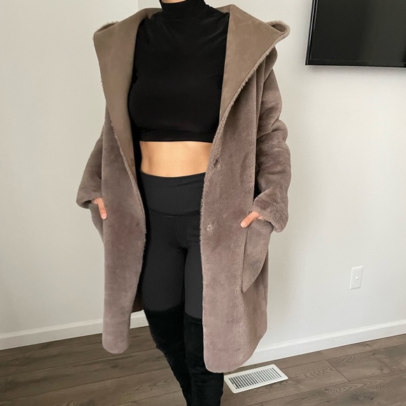 Reversible Coat - Picture 2 of 6